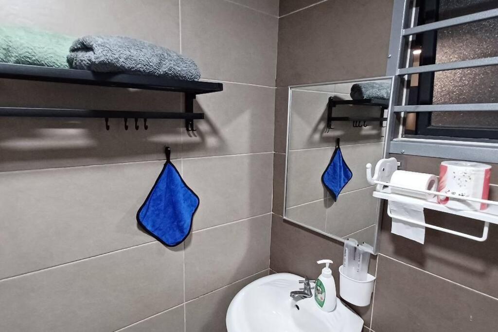 Homestay Arc Cozyhome Austin Hills 4-5Pax ジョホールバル エクステリア 写真
